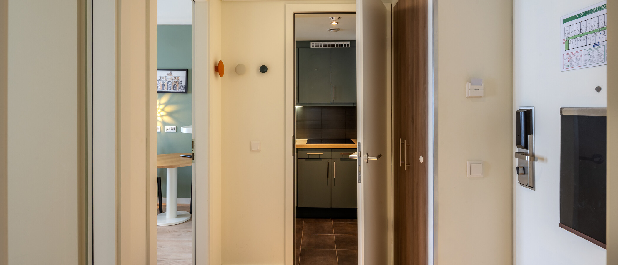 apartment München Schwanthalerhöhe 01 hall 14817