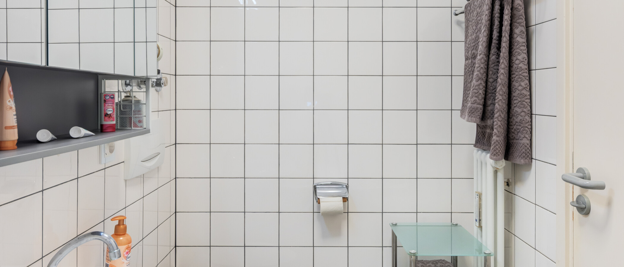 apartment München Maxvorstadt 03 bathroom 14821