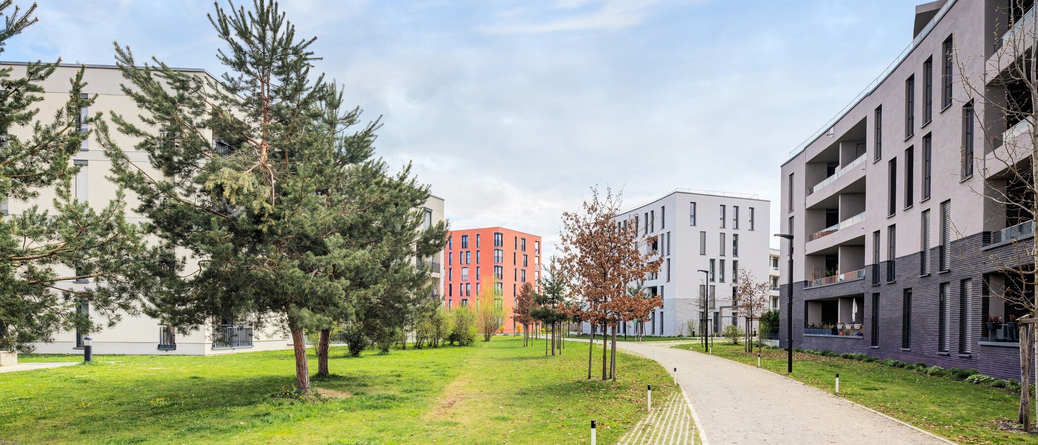 apartment München Neuaubing 03 inner courtyard  14822