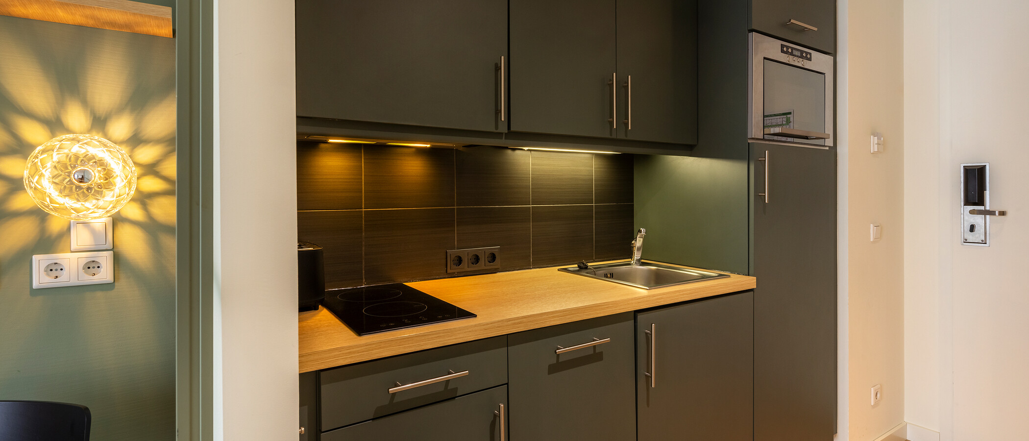 apartment München Schwanthalerhöhe 01 kitchen 14824