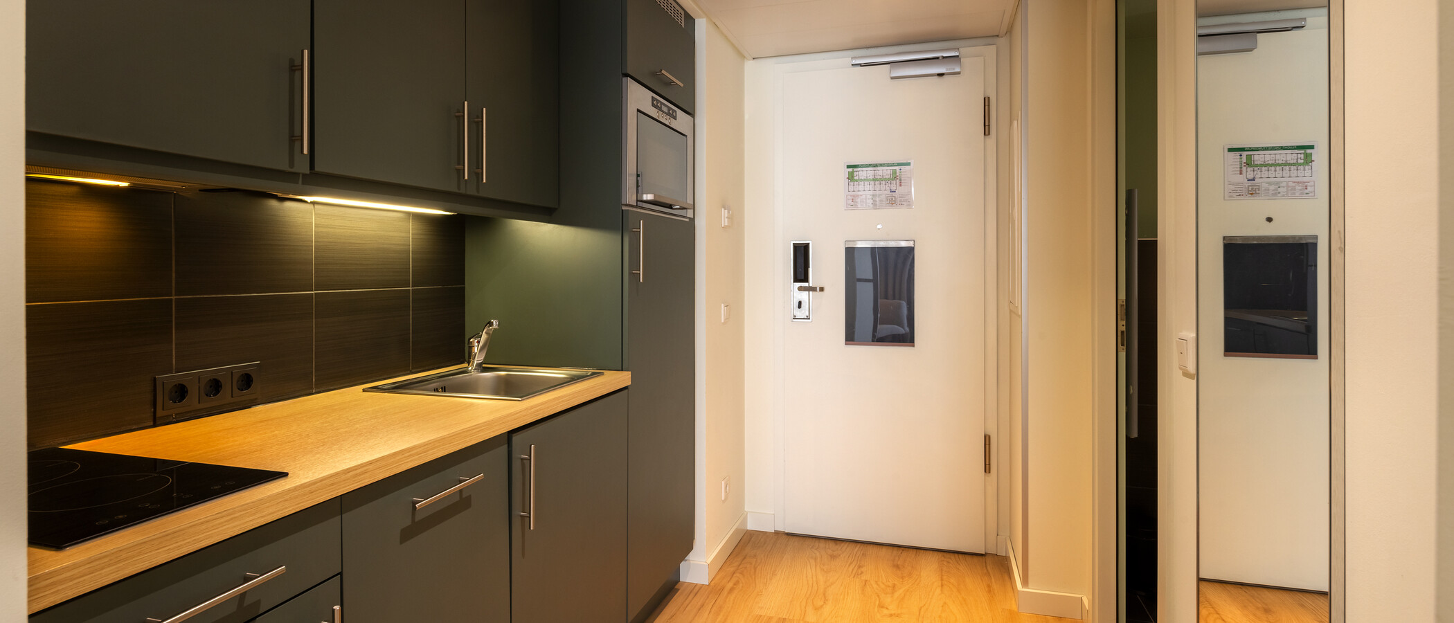 apartment München Schwanthalerhöhe 02 hall 14824