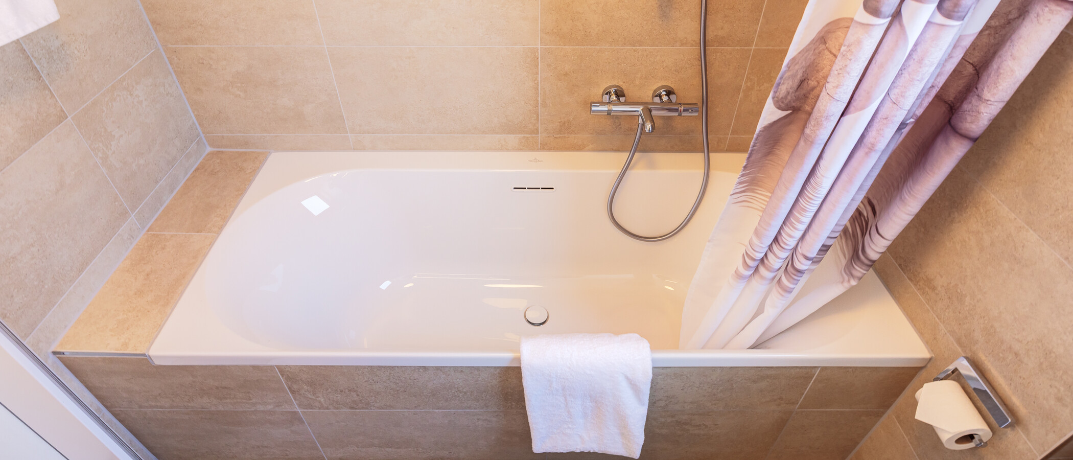 maisonette München Waldtrudering 04 1. bathroom 14825