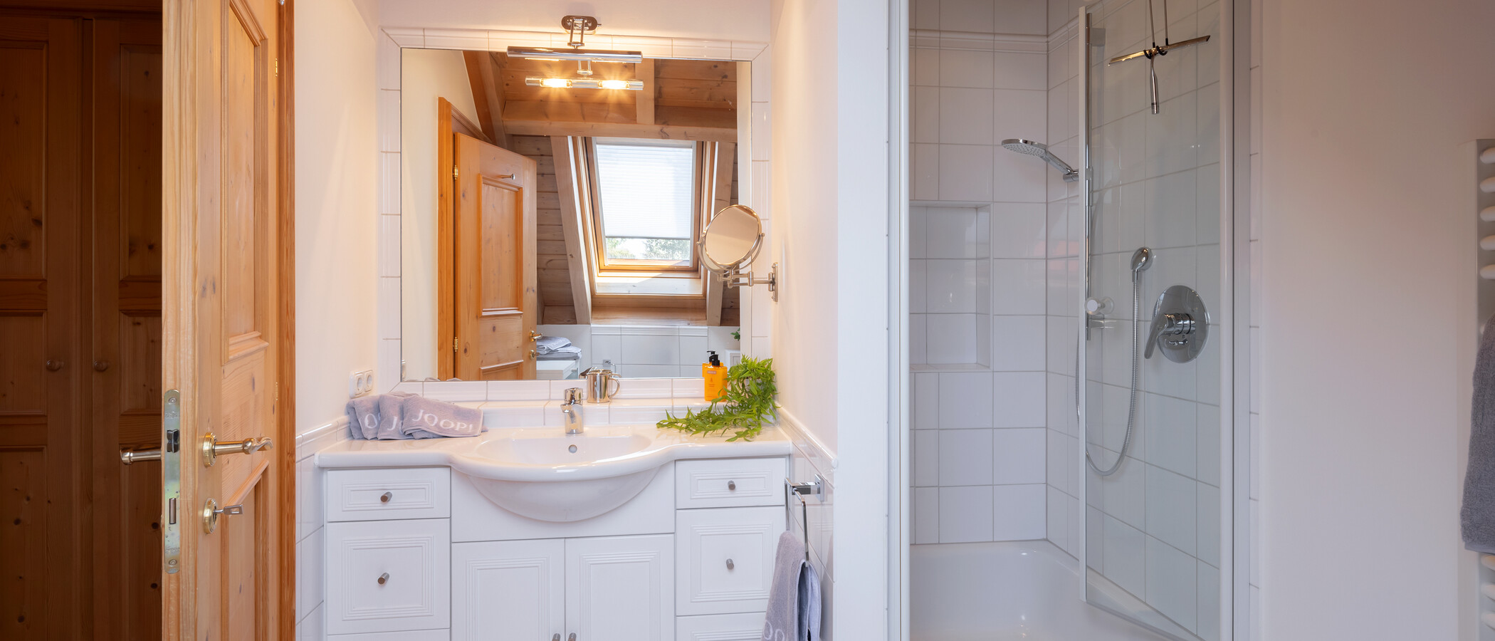 detached house München Obersendling 01 2. bathroom 14826