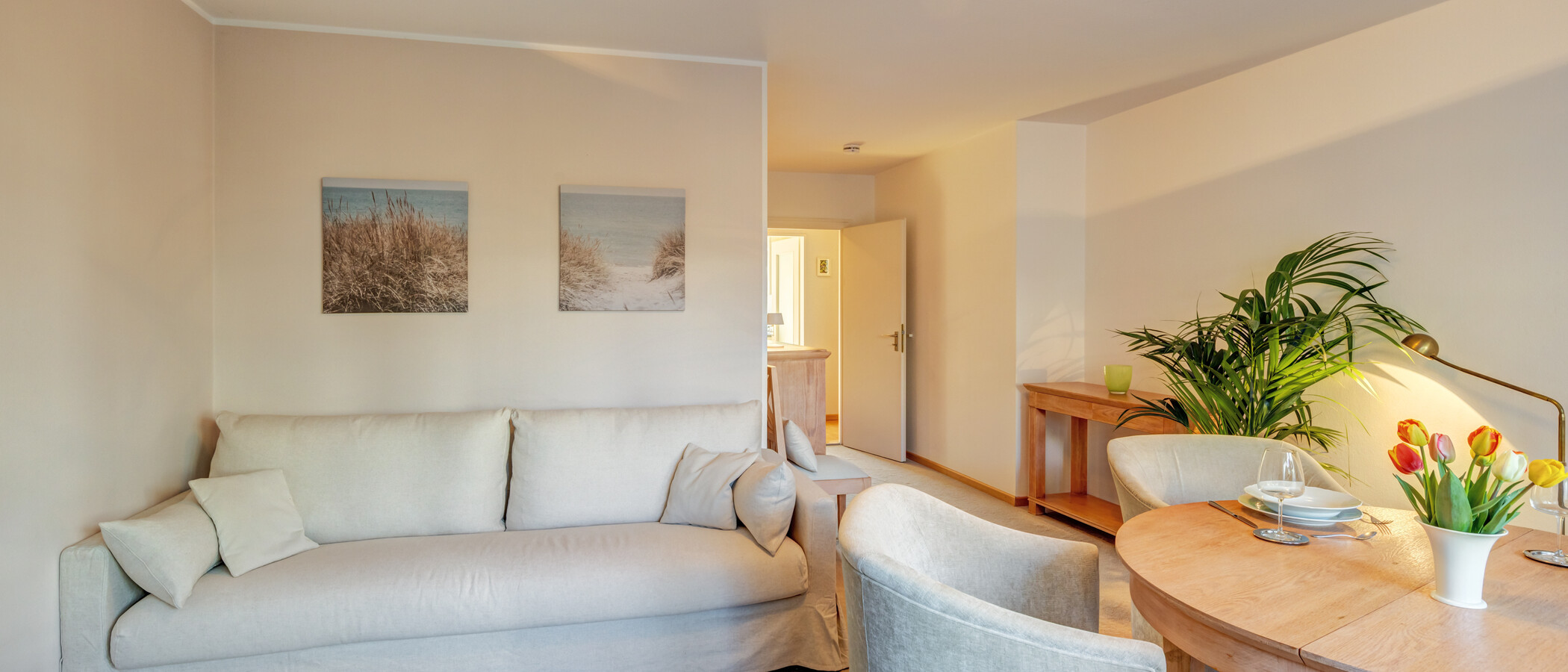 apartment München Mittersendling 03 living room 14827