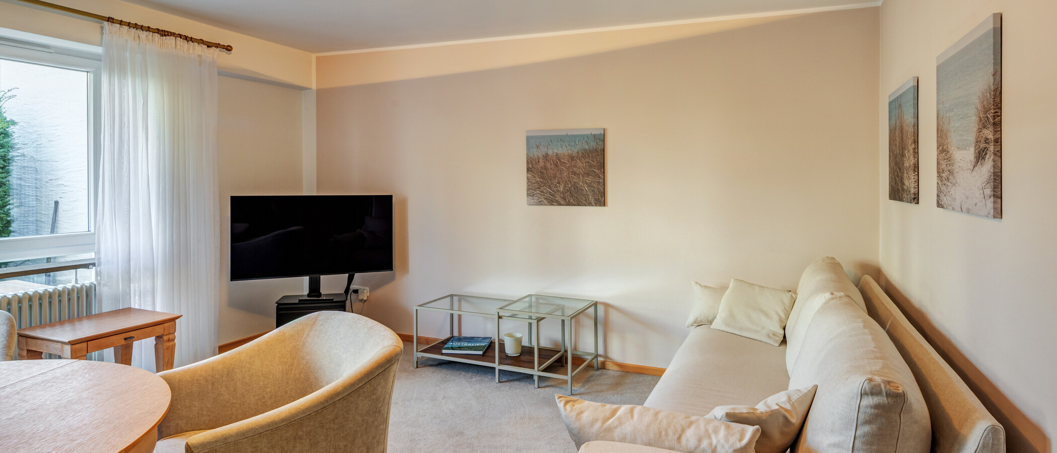 apartment München Mittersendling 05 living room 14827