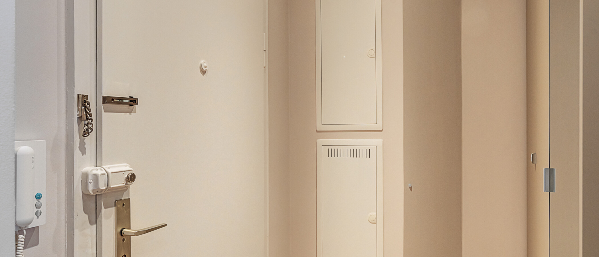 apartment München Glockenbachviertel 01 hall 14828