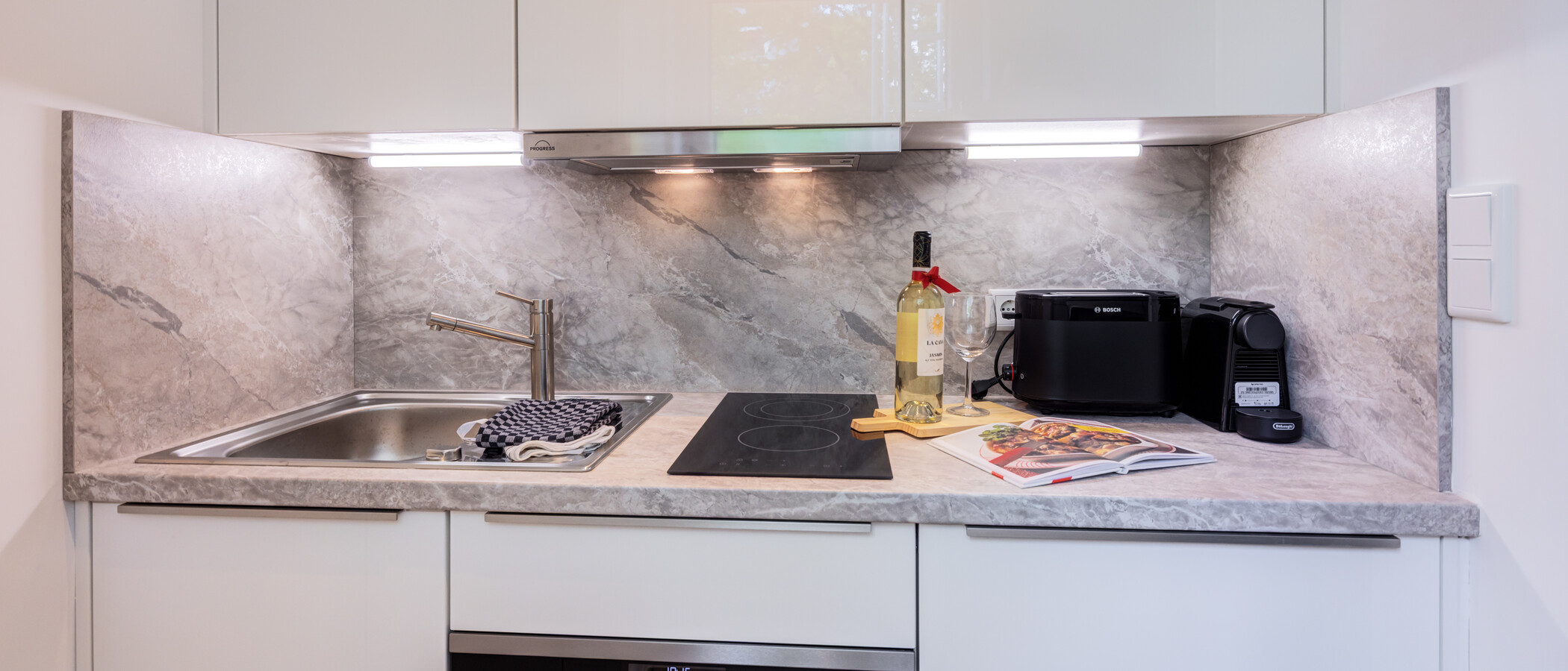 apartment München Schwabing-West 02 kitchen 14831