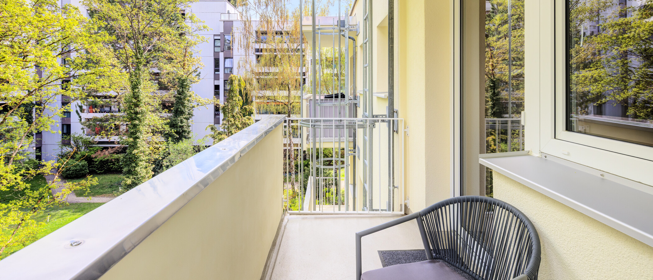 apartment München Schwabing-West 02 balcony 14831