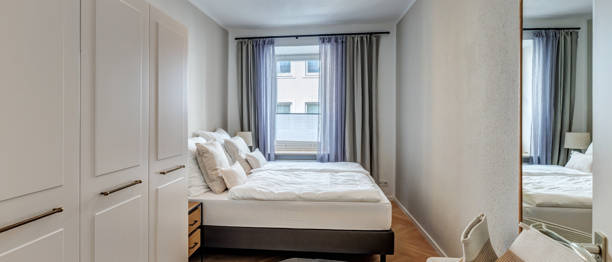 apartment München Glockenbachviertel 01 bedroom 14833