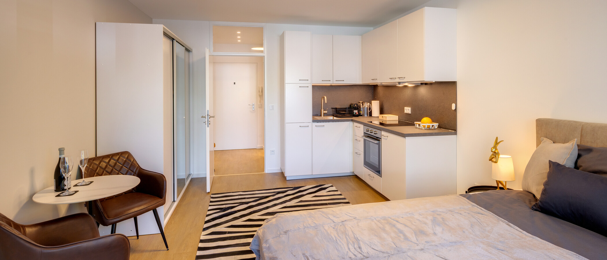 apartment München Schwabing-West 03 living area 14835