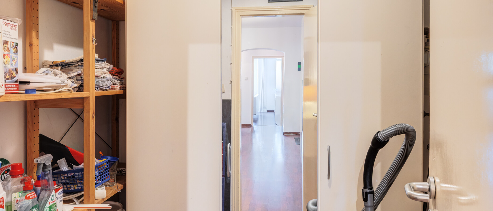 apartment München Schwabing (links der Leopoldstraße) 01 storage room 14839