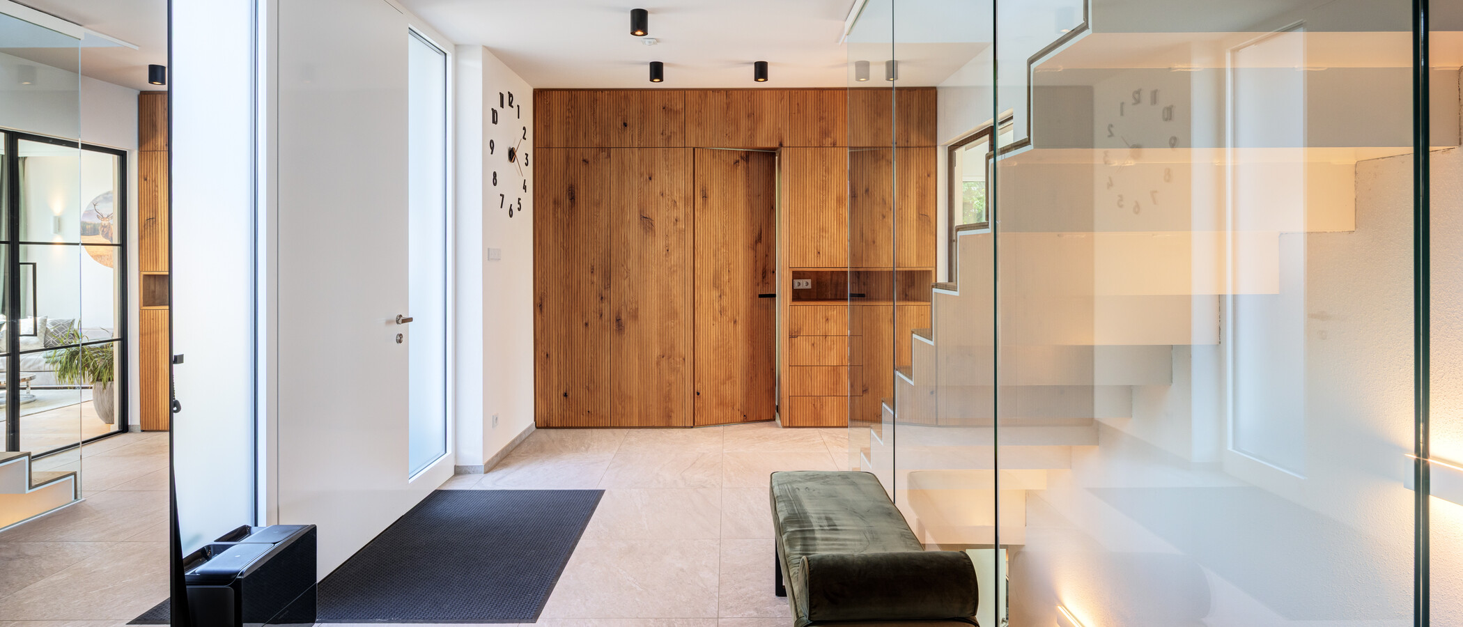 detached house Fahrenzhausen 03 hall 14846