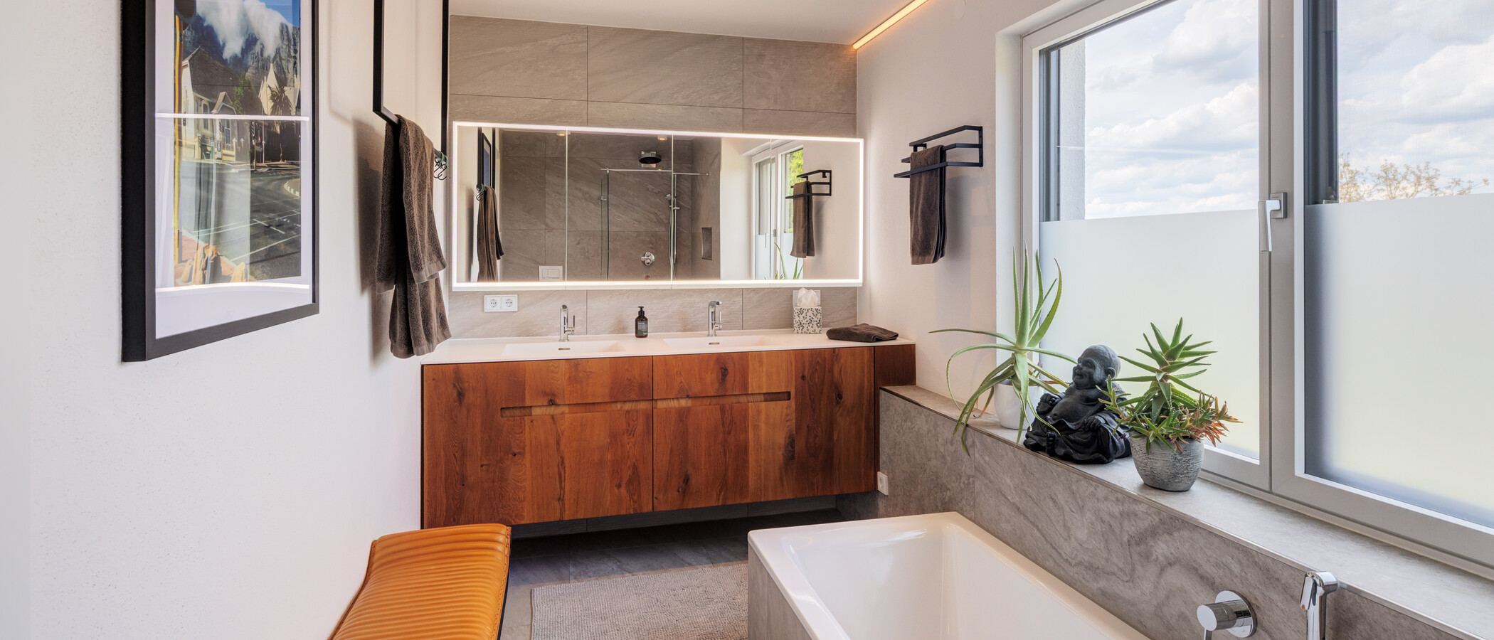 detached house Fahrenzhausen 01 1. bathroom 14846