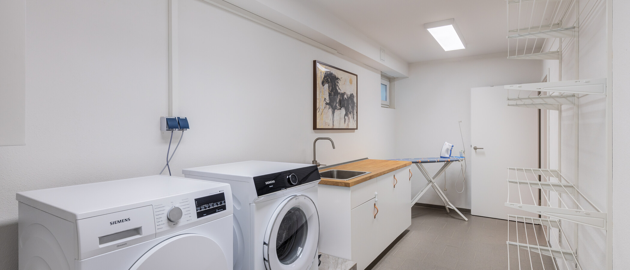 detached house Fahrenzhausen 02 utility room 14846