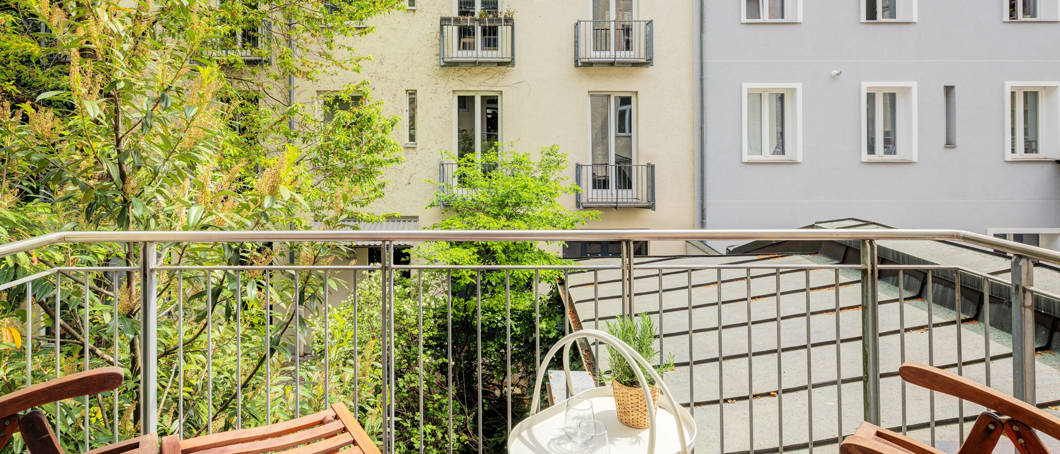 apartment München Glockenbachviertel 02 balcony 14849