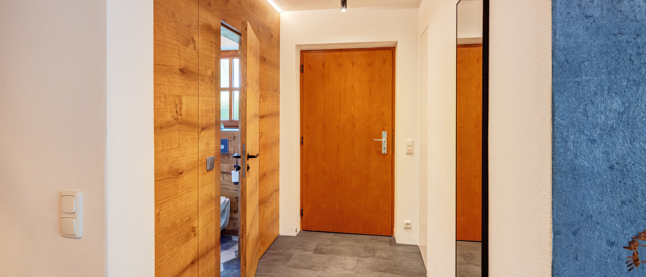 semi-detached house Weyarn 01 hall 14850