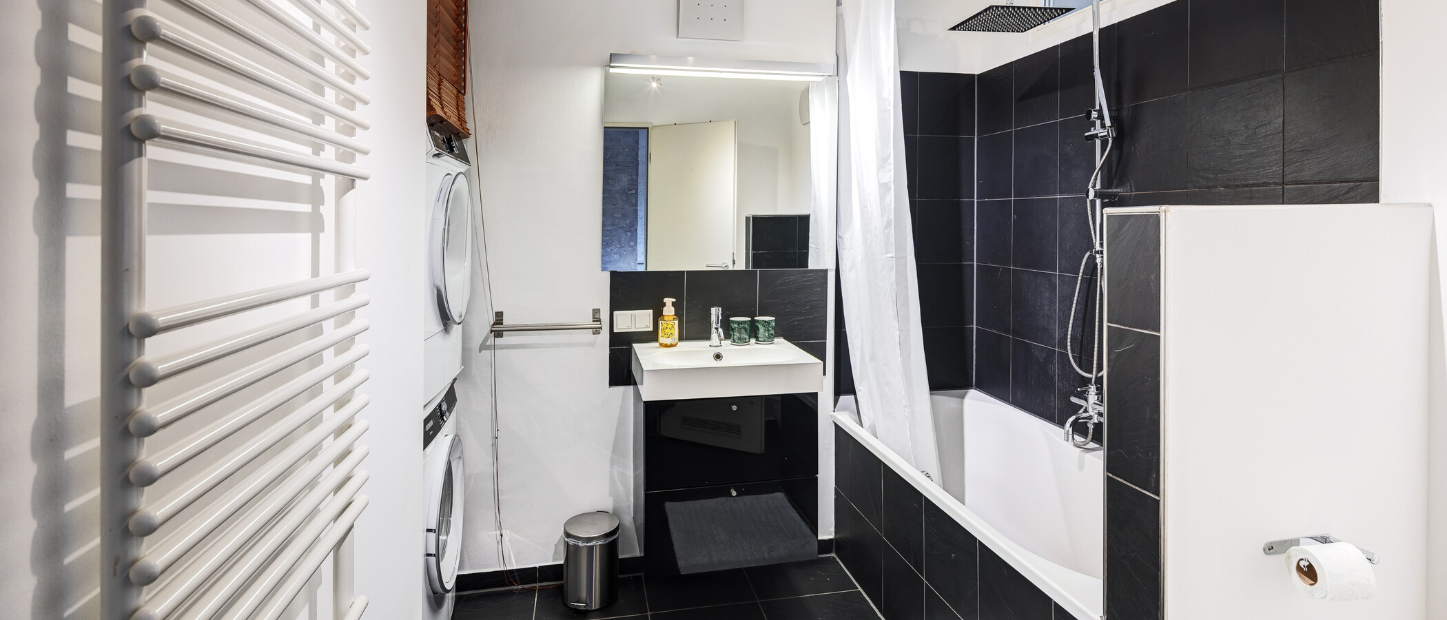 apartment München Haidhausen 01 bathroom 14860