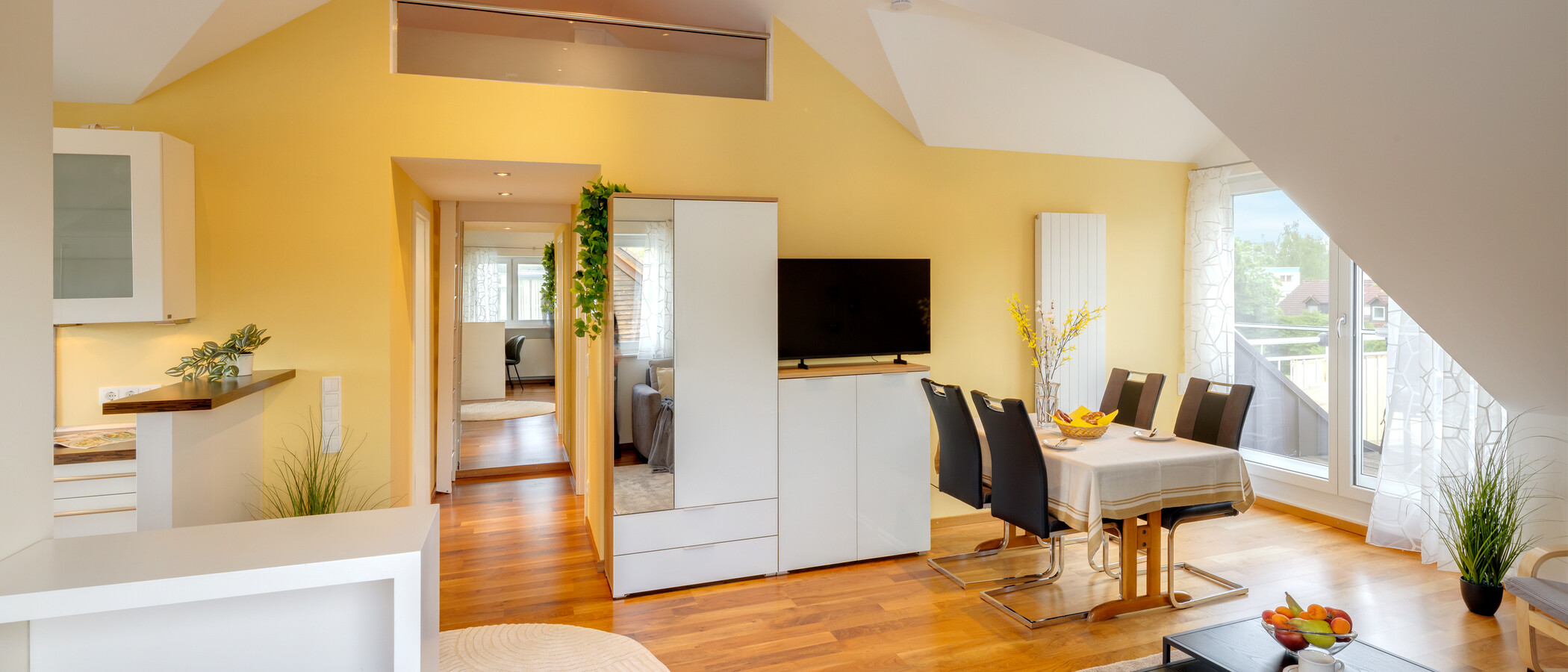 apartment Puchheim 04 living area 14862