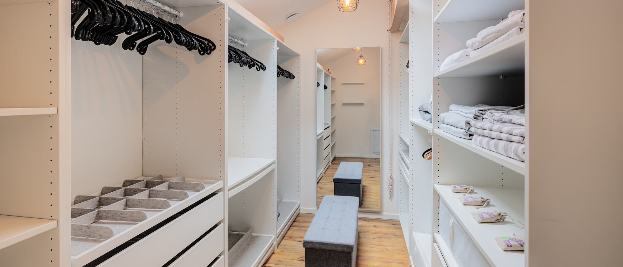 semi-detached house Wörthsee 01 dressing room 14865