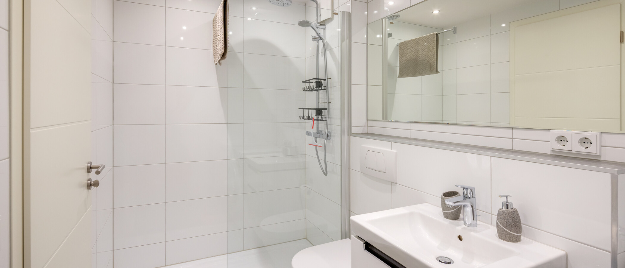 apartment München Harlaching 01 bathroom 14867