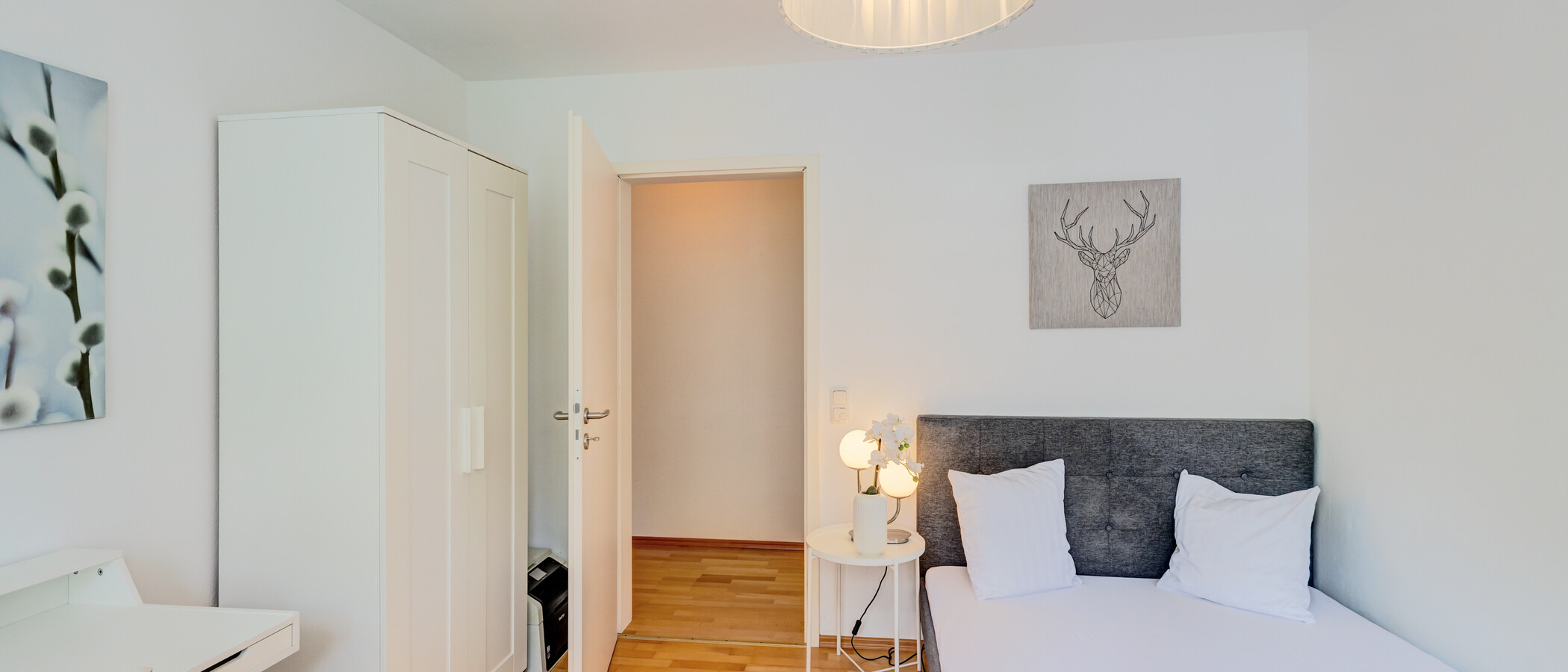 apartment with garden 	 München Pasing 02 bedroom 14874