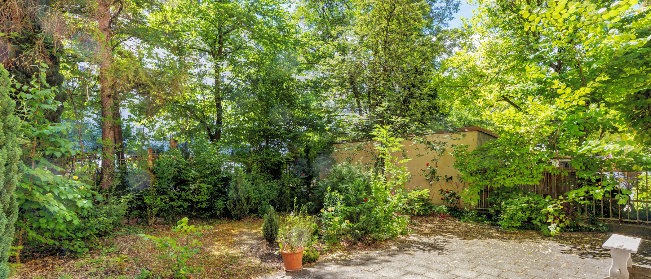 apartment München Haidhausen 02 inner courtyard  14875