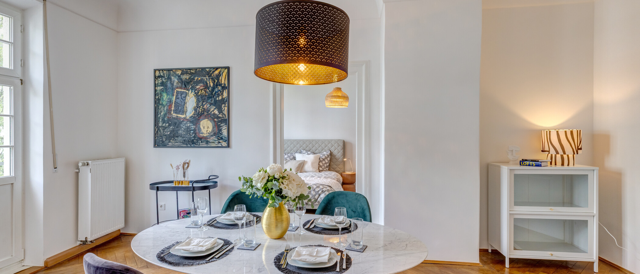 apartment München Haidhausen 01 dining room 14875