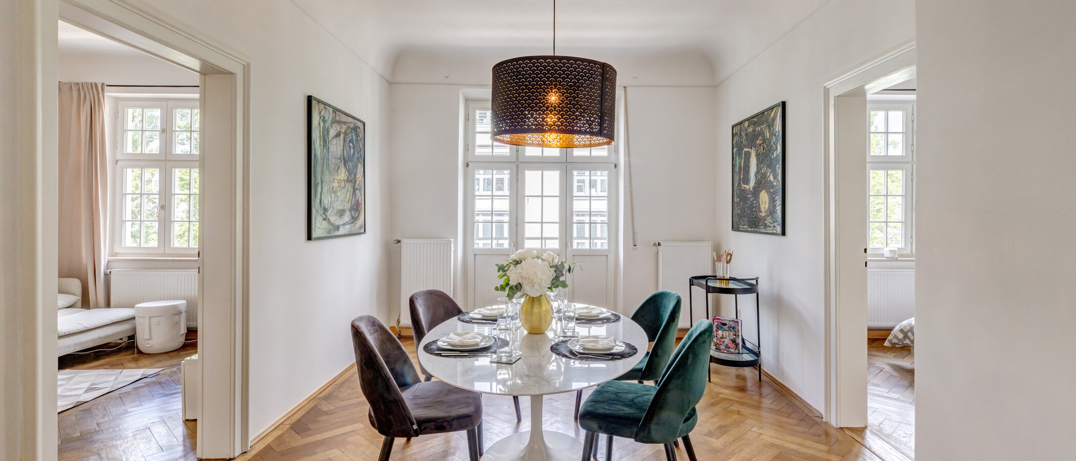 apartment München Haidhausen 03 dining room 14875