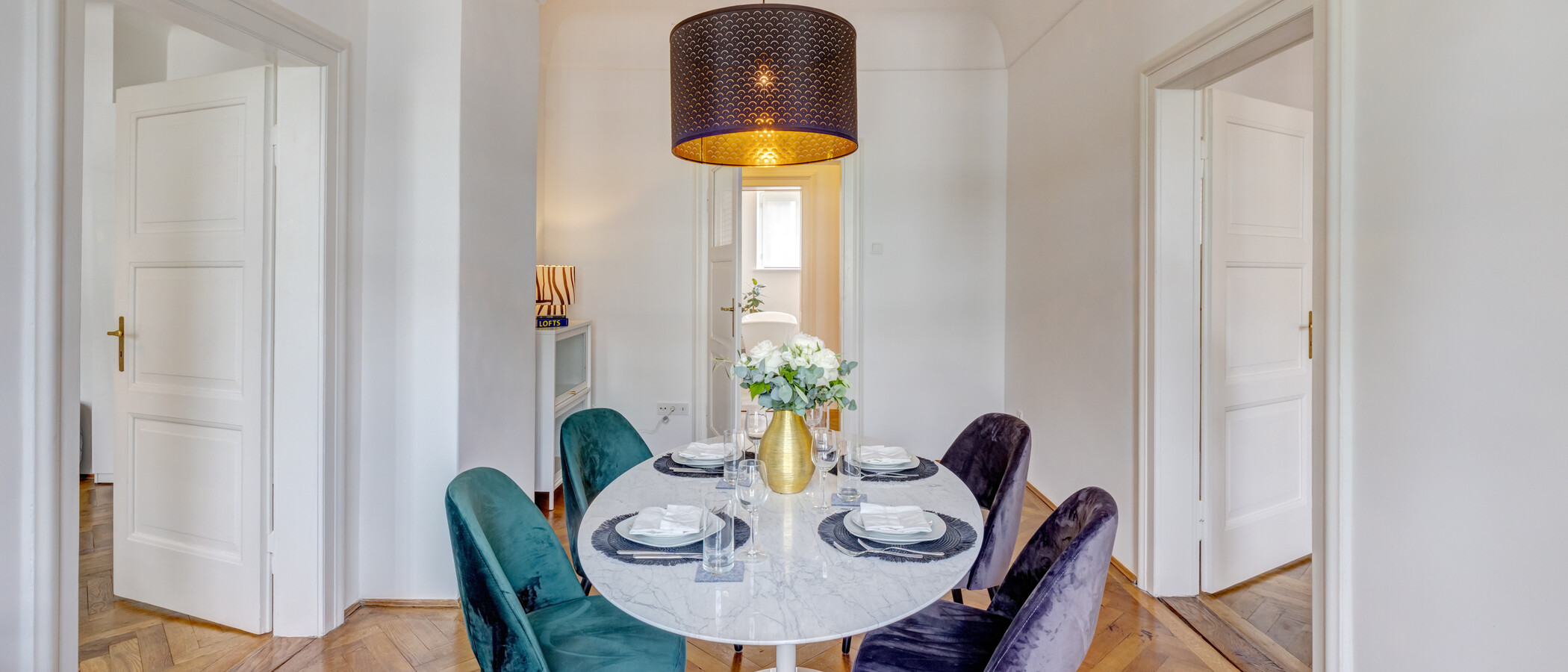 apartment München Haidhausen 04 dining room 14875