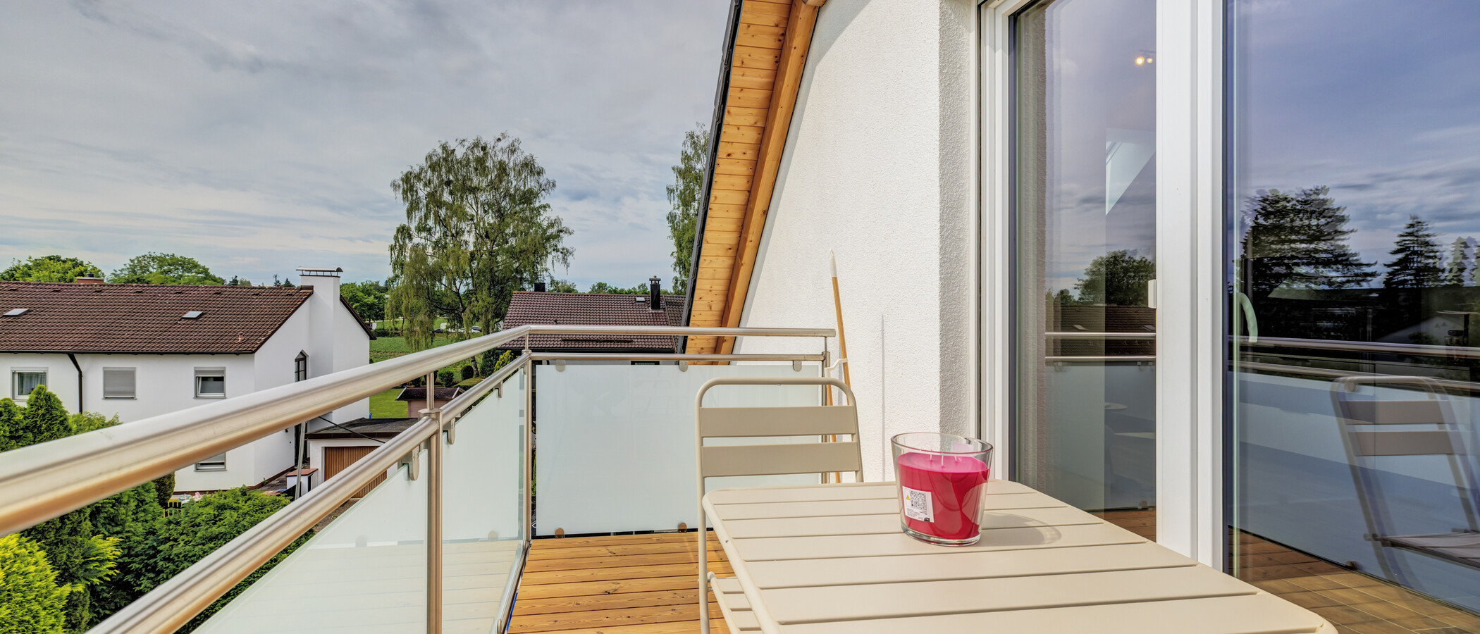 attic apartment München Trudering 02 balcony 14876