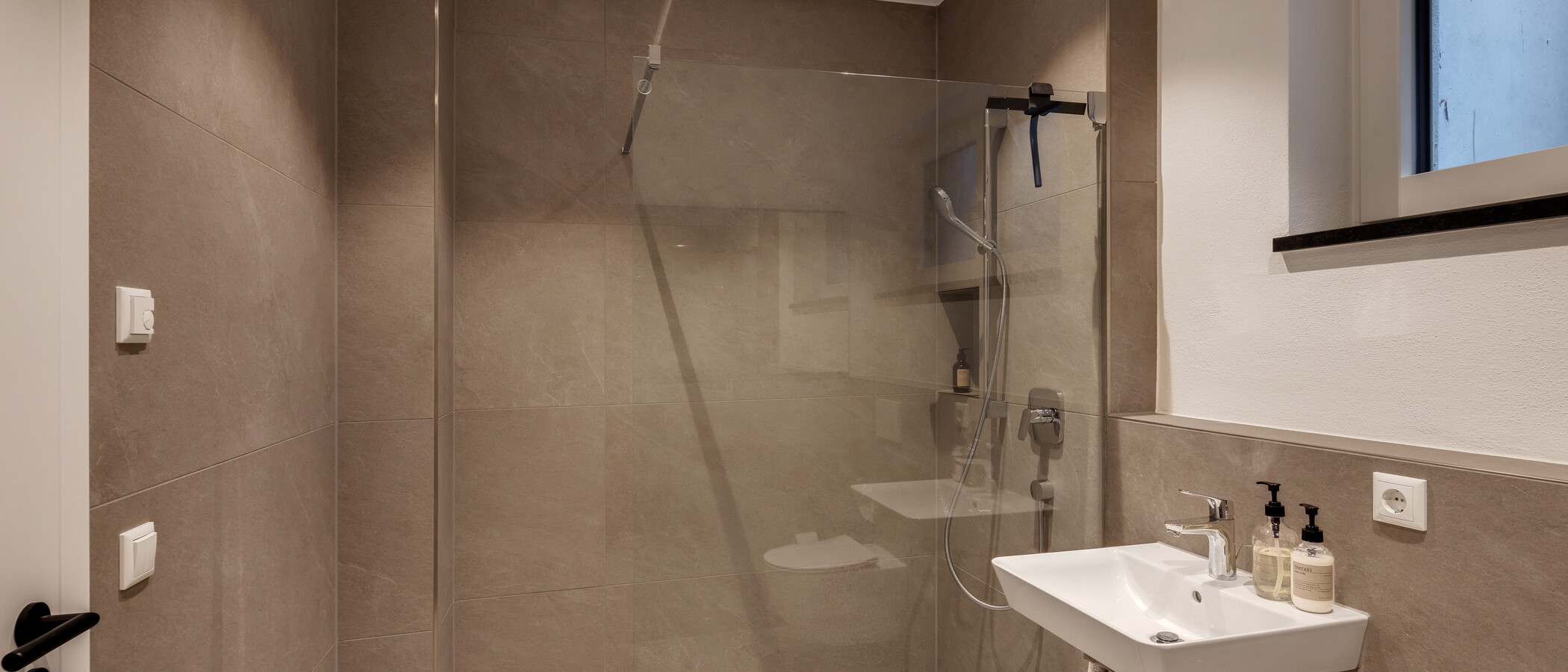 apartment Wörthsee 02 2. bathroom 14878