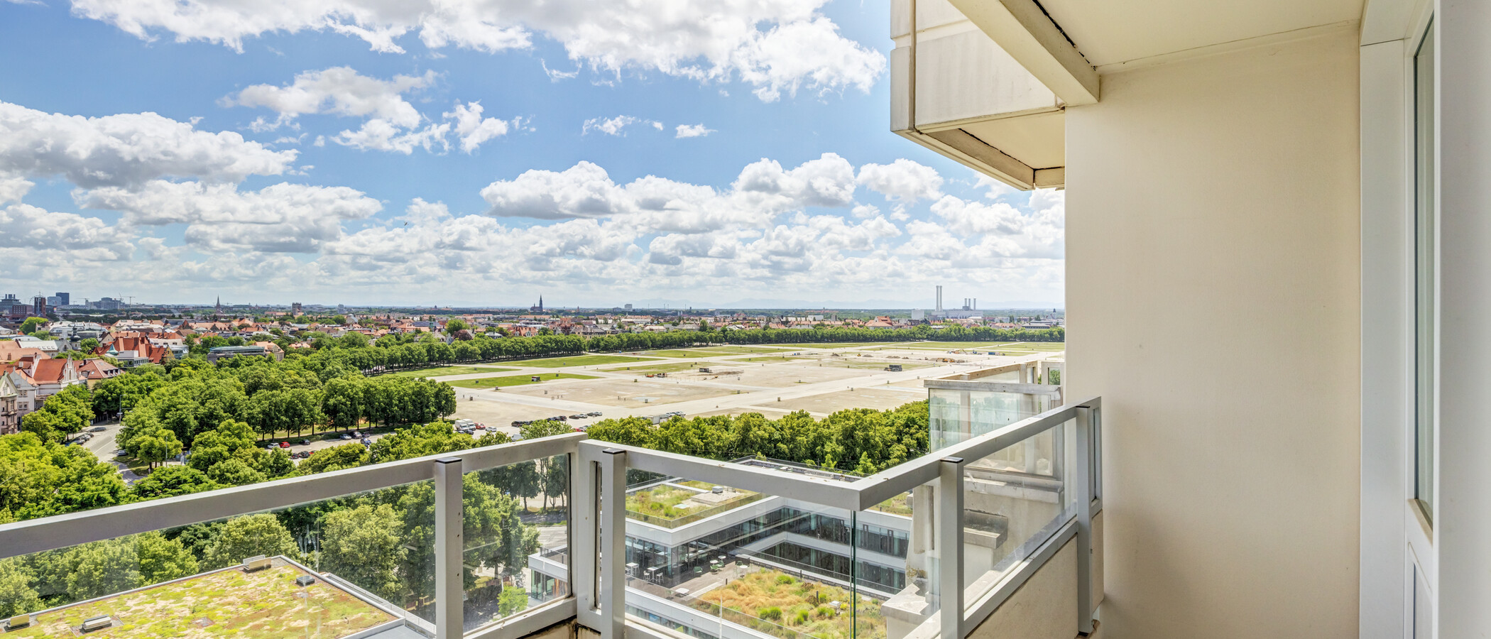 apartment München Schwanthalerhöhe 01 balcony 14881