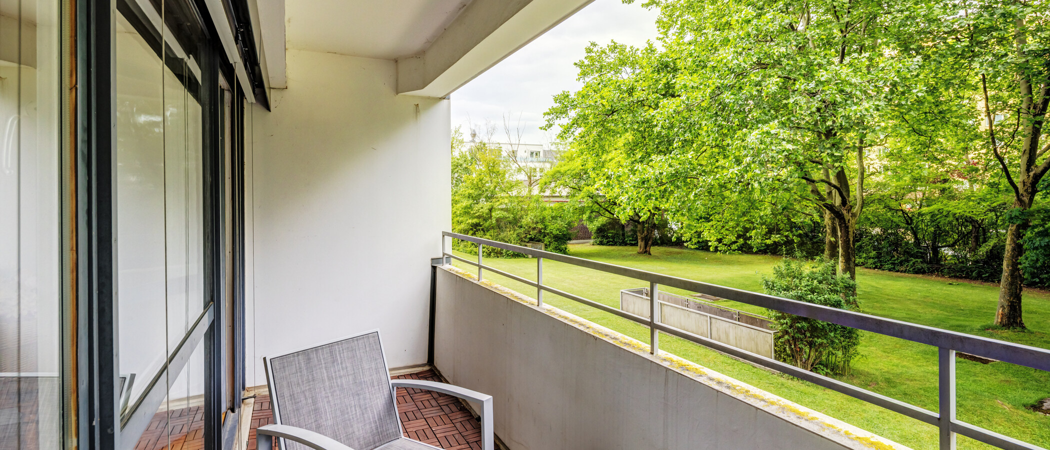 apartment München Schwabing-West 01 balcony 14885