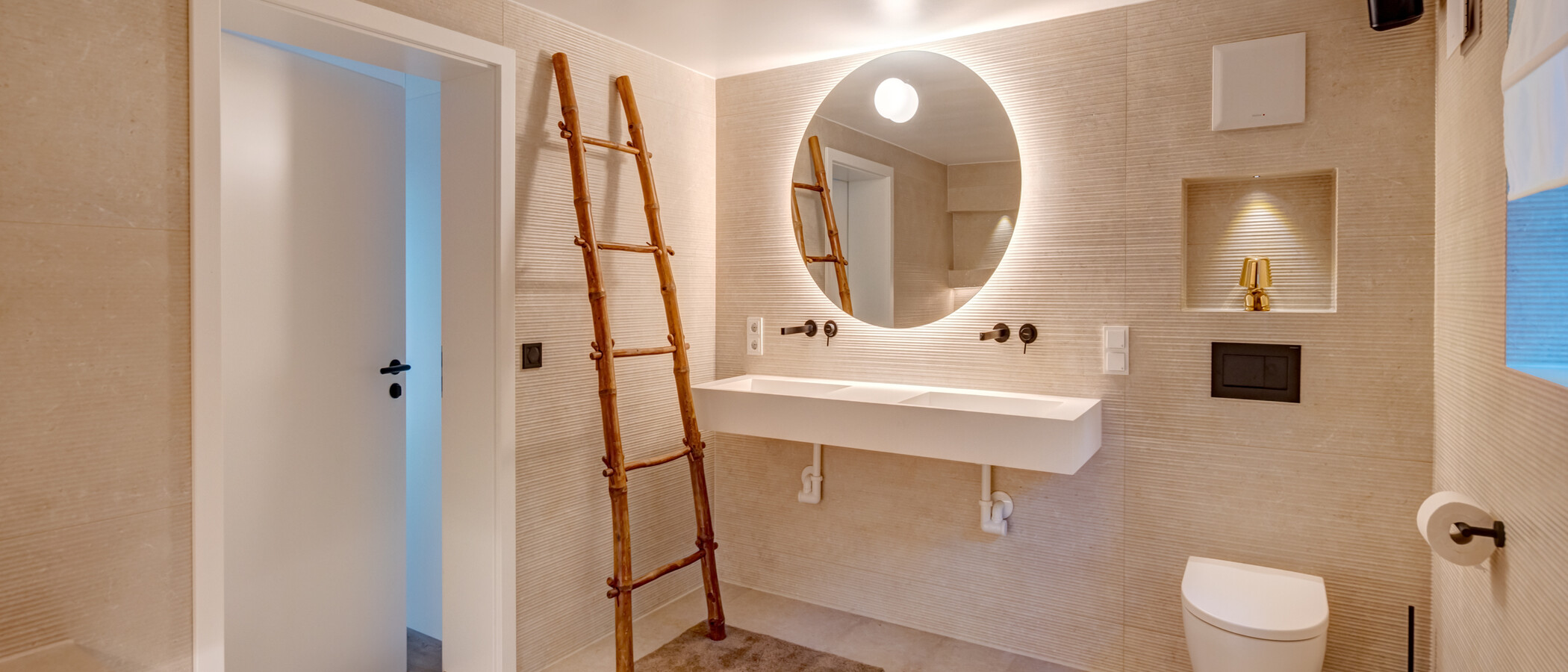Bungalow Ottobrunn 02 2. bathroom 14886