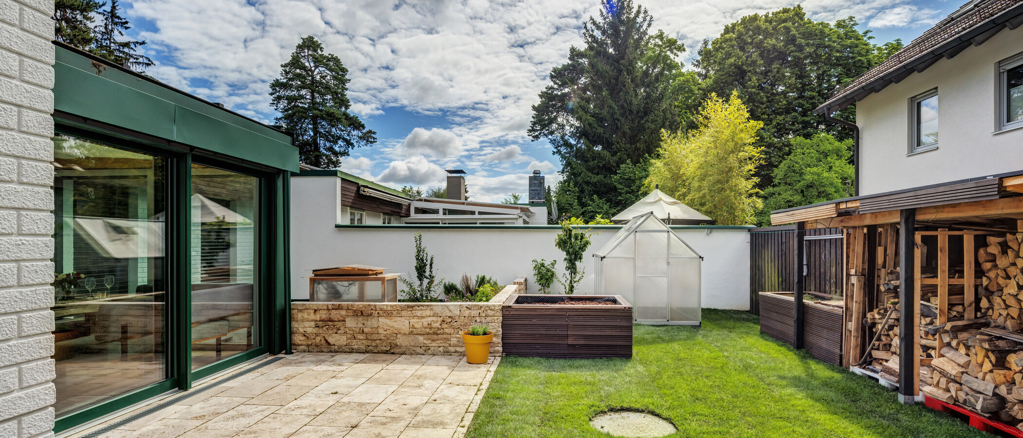 Bungalow Ottobrunn 01 garden 14886