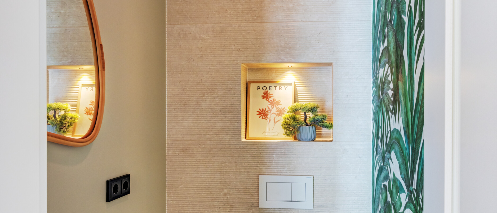 Bungalow Ottobrunn 01 guest toilet 14886