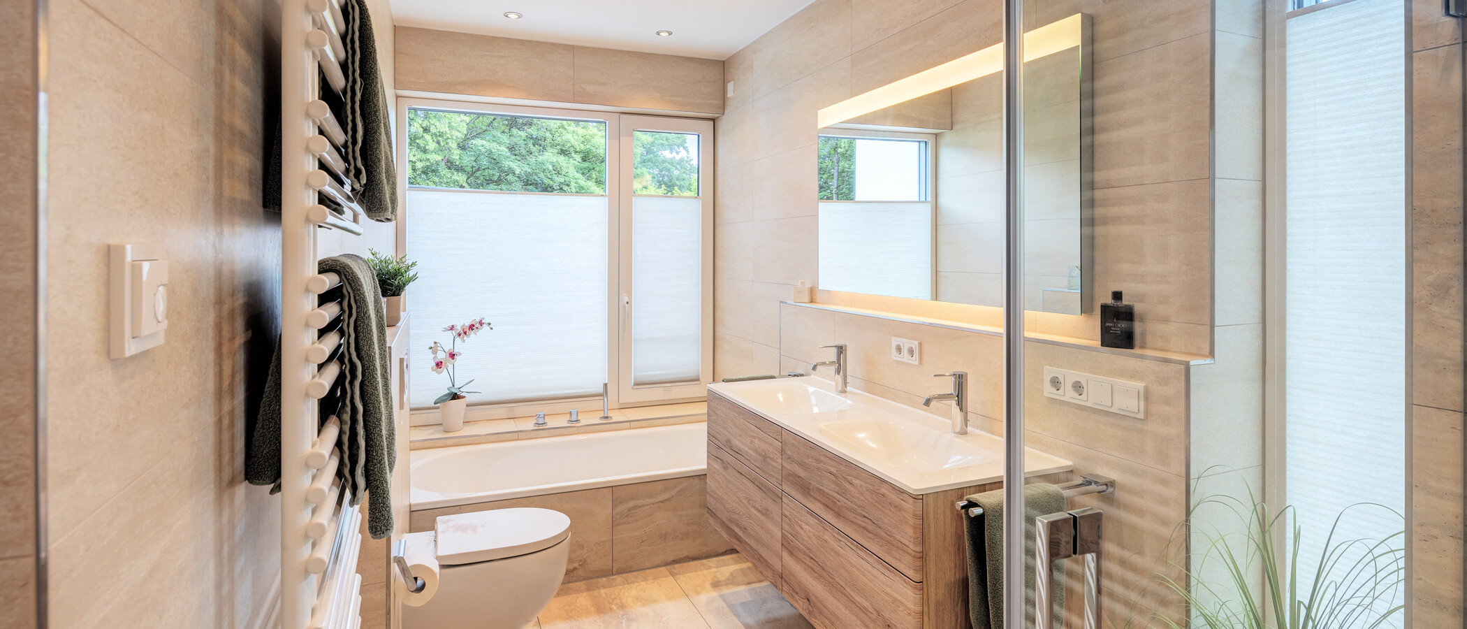 semi-detached house München Waldtrudering 01 1. bathroom 14888