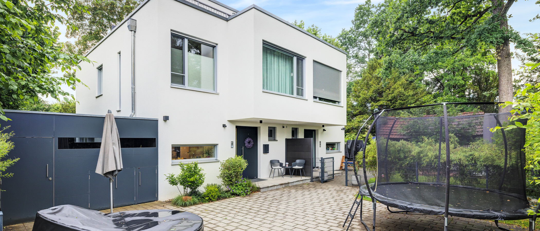 semi-detached house München Waldtrudering 02 access way 14888