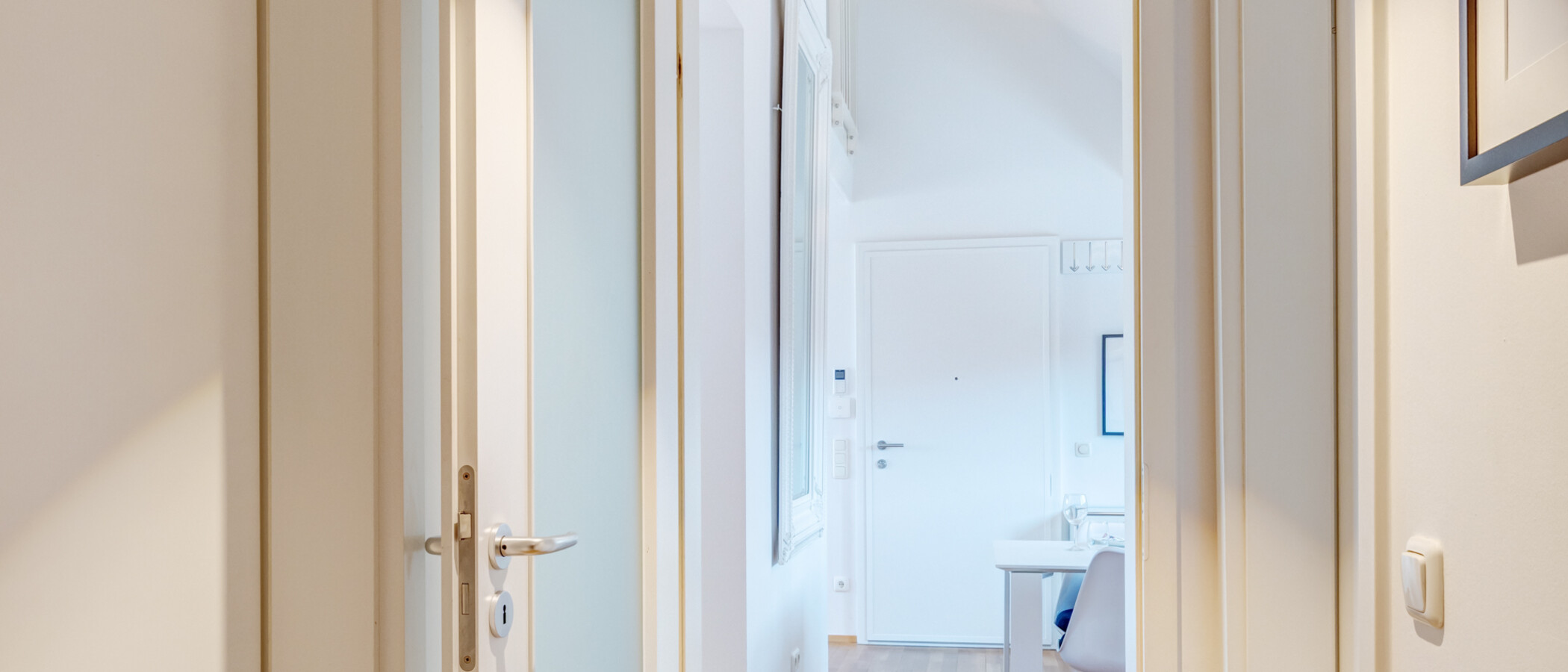 gallery apartment  München Maxvorstadt 04 hall 14890