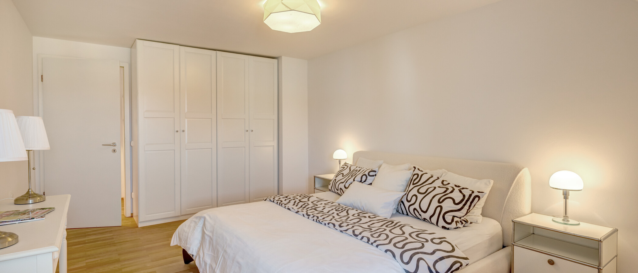 gallery apartment  München Maxvorstadt 03 1. bedroom 14890
