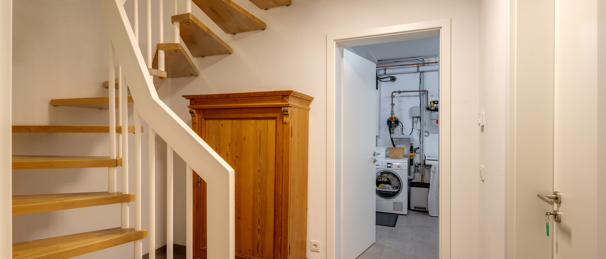 townhouse München Untermenzing 05 hall 14892