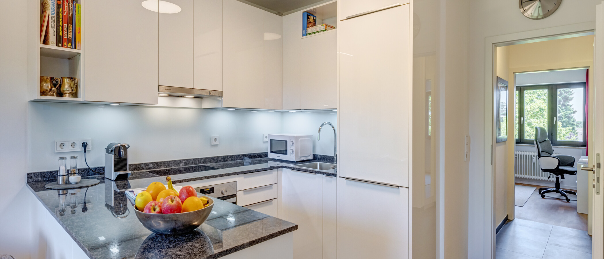 apartment Zorneding 02 kitchen 14897