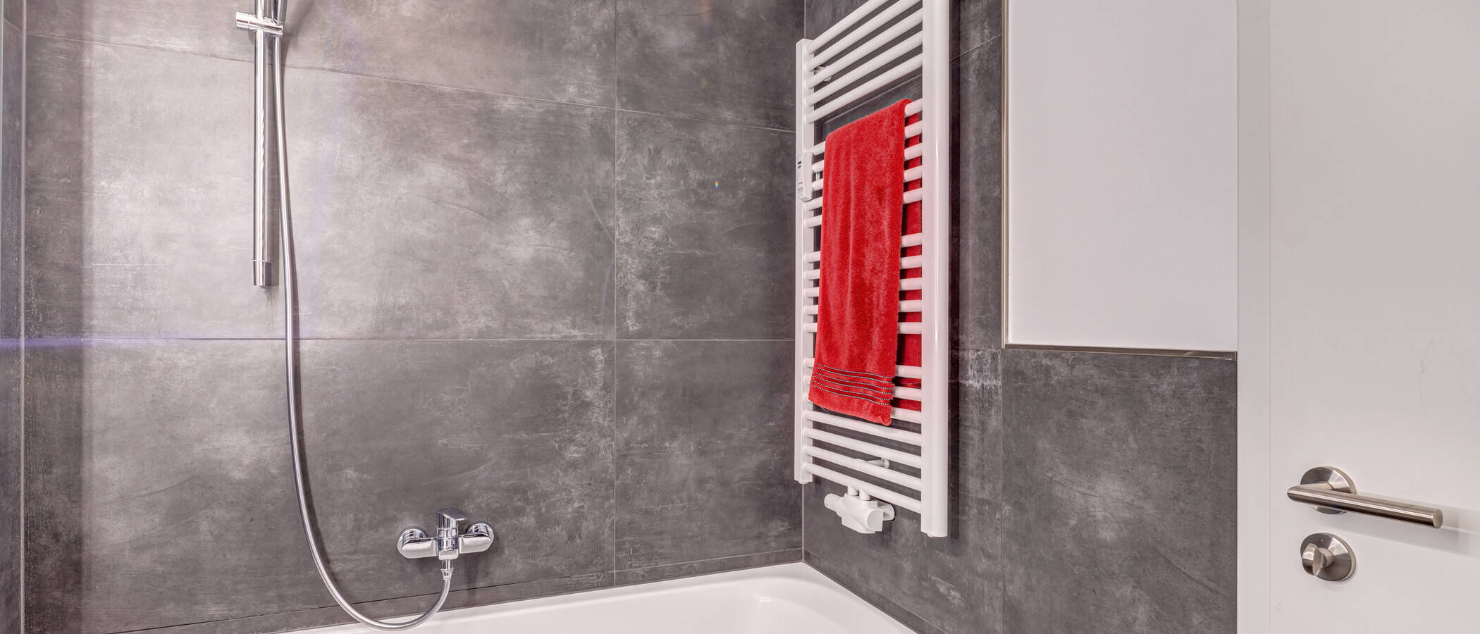apartment Zorneding 02 bathroom 14897
