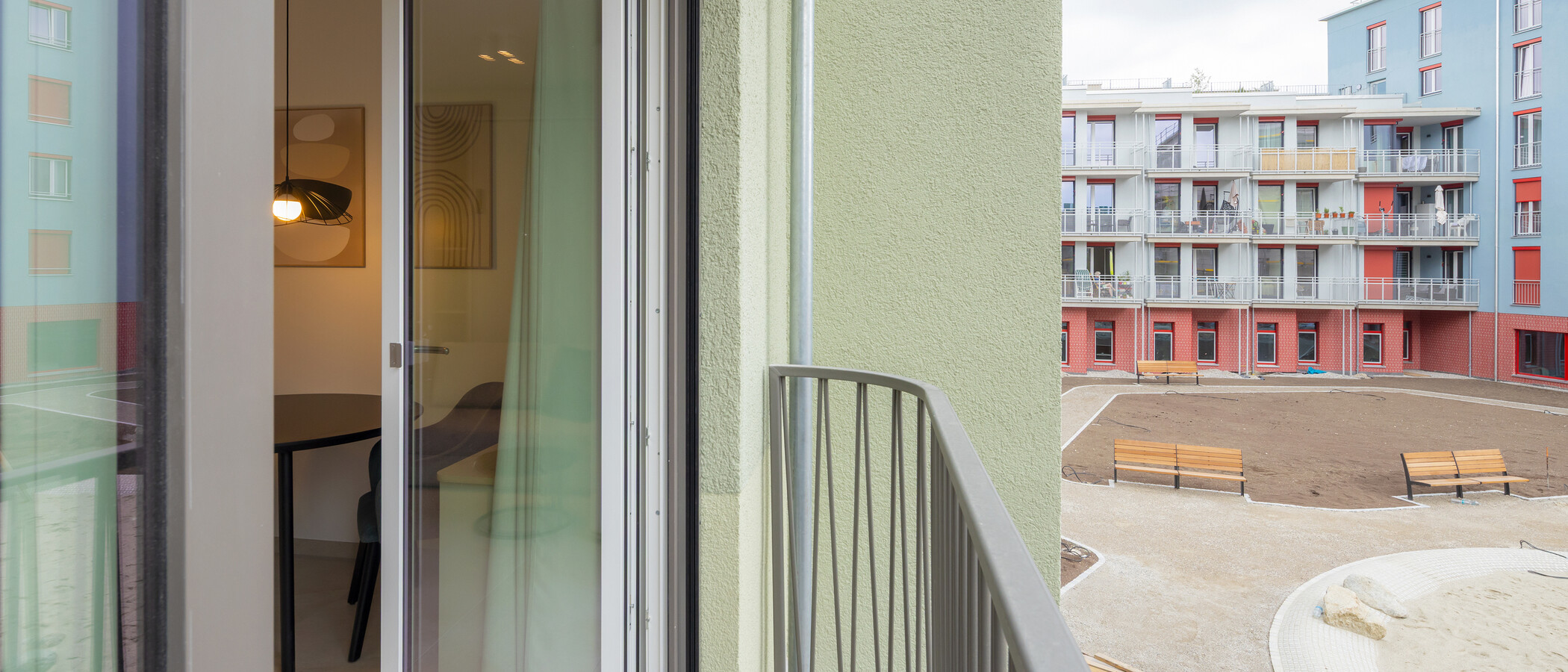 apartment München Berg am Laim 01 balcony 14903