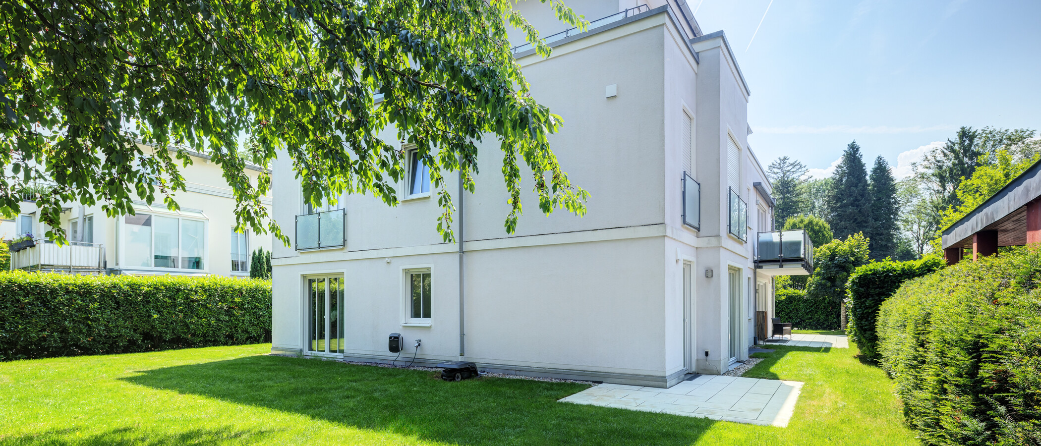apartment with garden 	 München Freimann 01 garden 14904