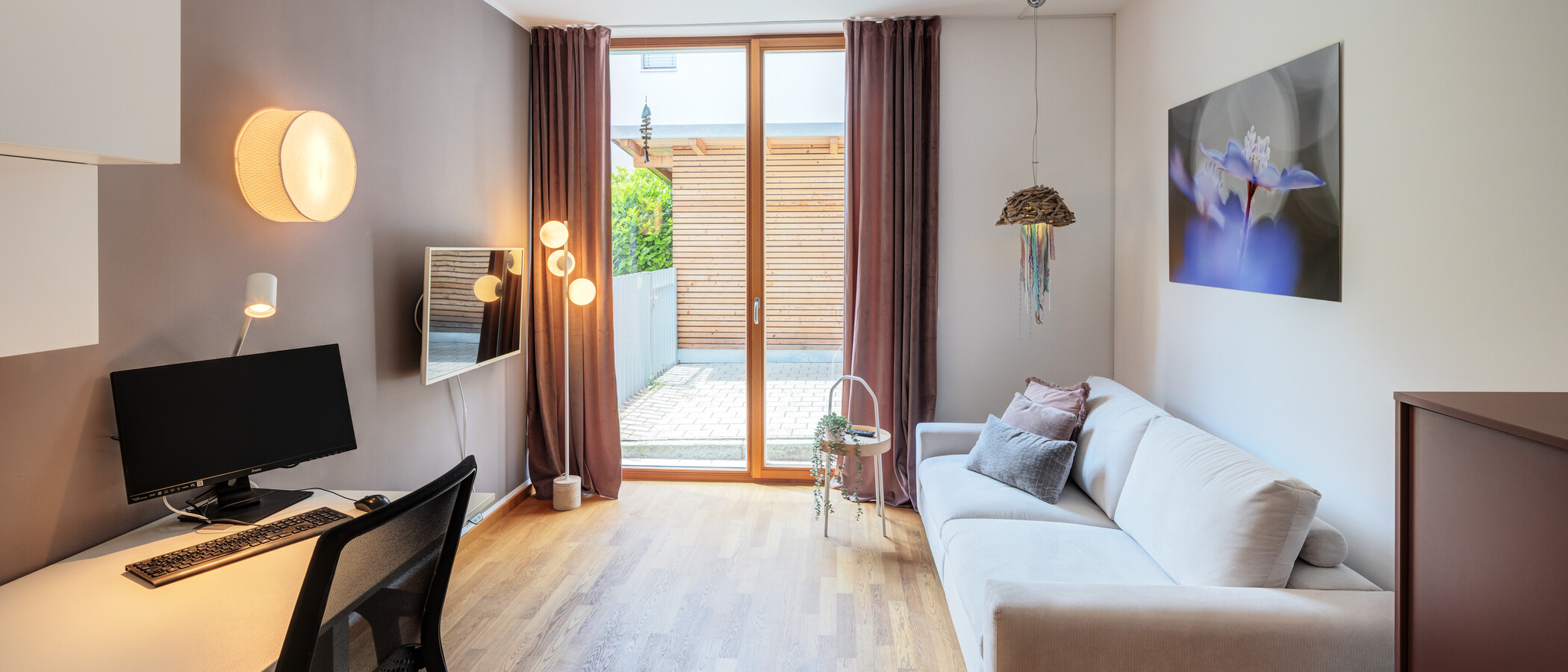 semi-detached house Inning am Ammersee 01 Workspace/Guestroom 14905