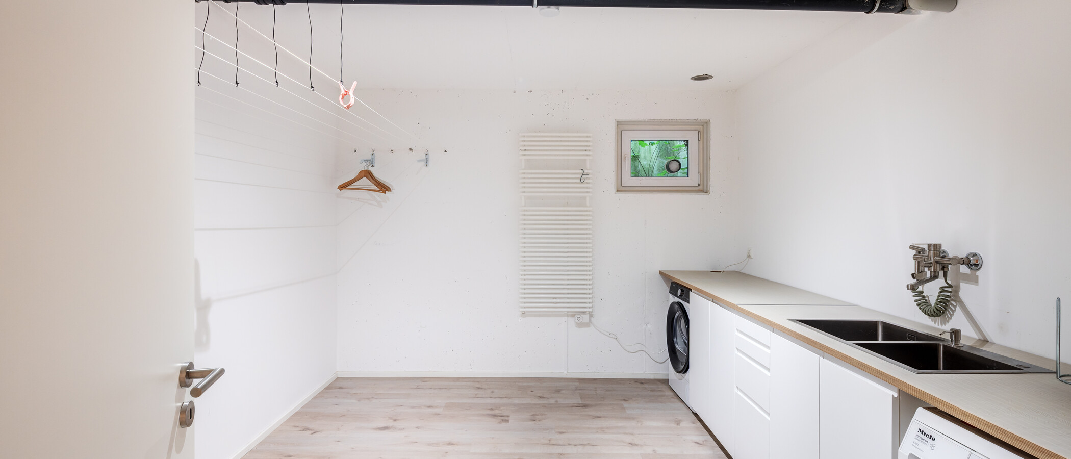 semi-detached house Inning am Ammersee 02 utility room 14905