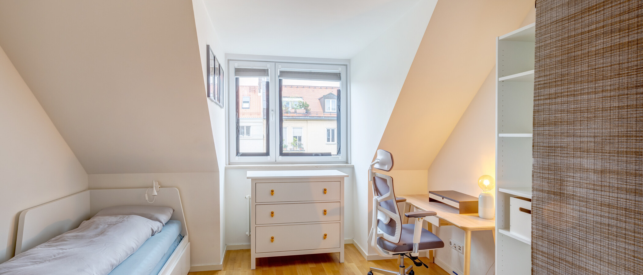 maisonette München Schwabing 01 children's room 14908