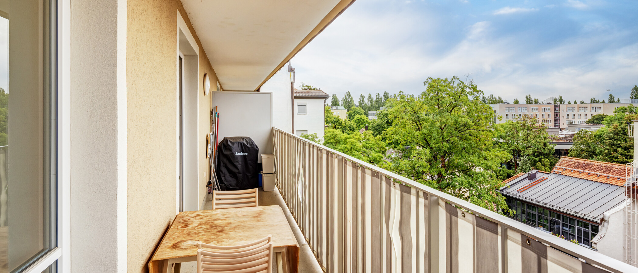 maisonette München Schwabing 02 balcony 14908