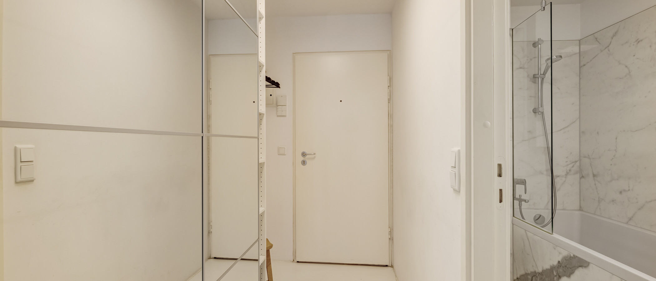 apartment München Maxvorstadt - Universitätsviertel 03 hall 14910